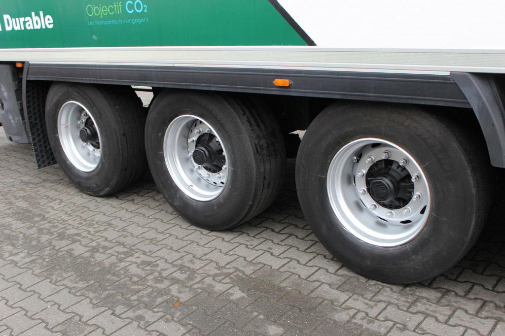 Lamberet Thermo King SLXe 200 Doppelstock 2,7h Alu - Рефрижератор напівпричіп: фото 5 Lamberet Thermo King SLXe 200 Doppelstock 2,7h Alu - Рефрижератор напівпричіп: фото 5