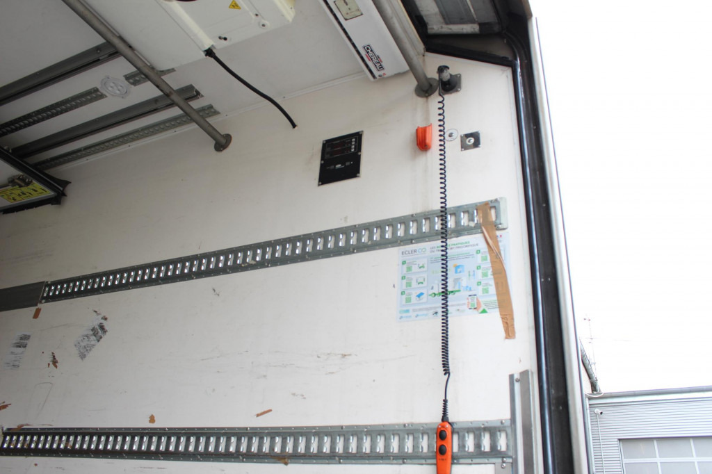 Mercedes-Benz Antos 2536 E6 CS 1250Mt Tri-temp LBW TW ATP - Рефрижератор вантажівка: фото 5 Mercedes-Benz Antos 2536 E6 CS 1250Mt Tri-temp LBW TW ATP - Рефрижератор вантажівка: фото 5