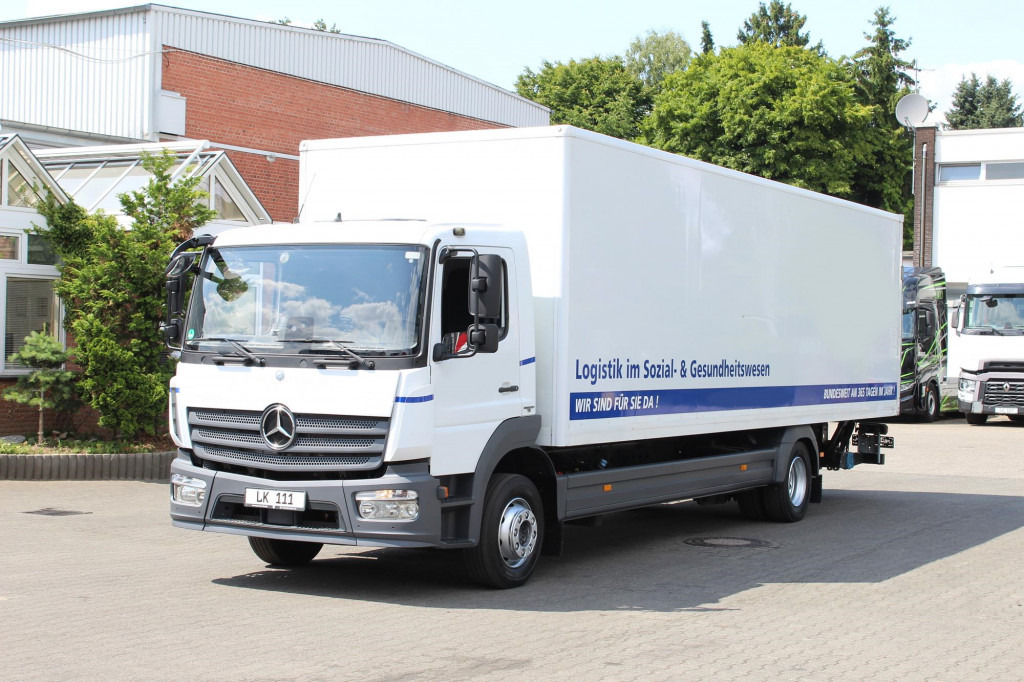 Mercedes-Benz Atego 1321 E6 Koffer Klima Kamera Schalter LBW - Вантажівка з закритим кузовом: фото 1 Mercedes-Benz Atego 1321 E6 Koffer Klima Kamera Schalter LBW - Вантажівка з закритим кузовом: фото 1