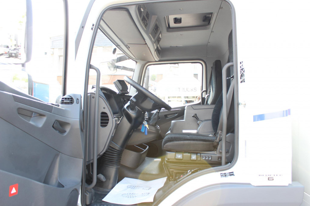 Mercedes-Benz Atego 1321 E6 Koffer Klima Kamera Schalter LBW - Вантажівка з закритим кузовом: фото 5 Mercedes-Benz Atego 1321 E6 Koffer Klima Kamera Schalter LBW - Вантажівка з закритим кузовом: фото 5