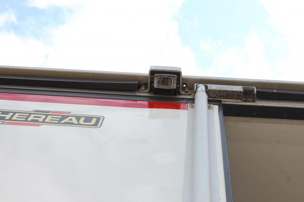 Renault D 320 Wide E6 CS 1150Mt. Bi-Temp. Tür+LBW Strom - Рефрижератор вантажівка: фото 5 Renault D 320 Wide E6 CS 1150Mt. Bi-Temp. Tür+LBW Strom - Рефрижератор вантажівка: фото 5