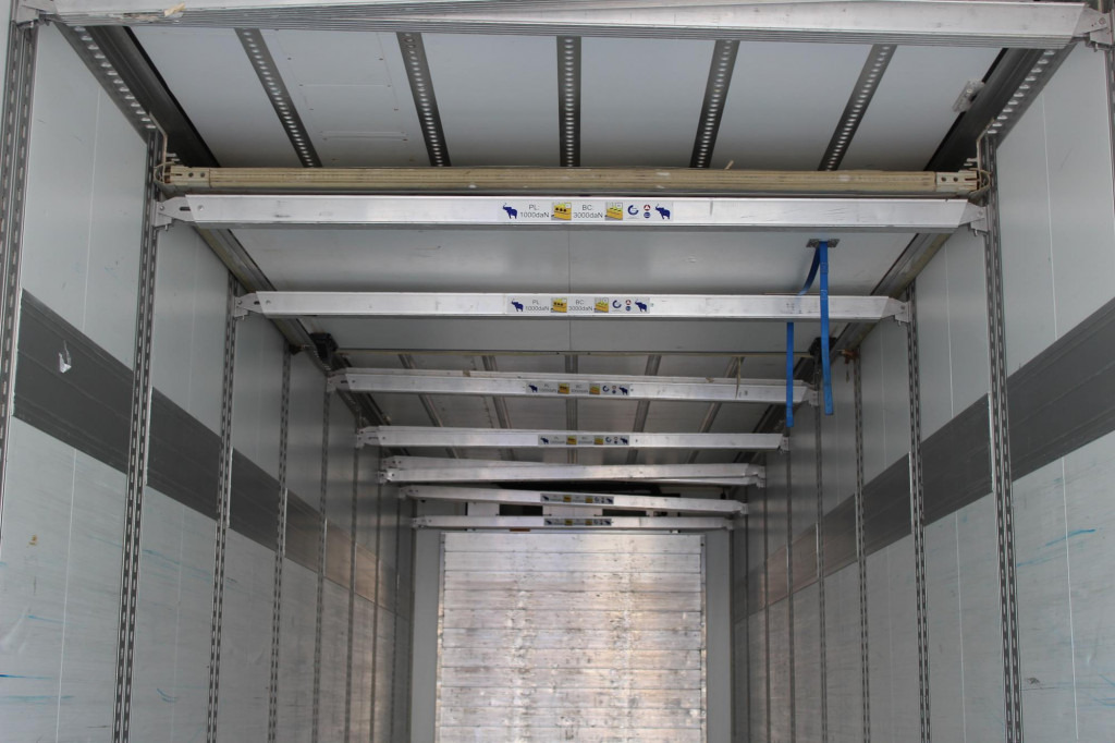 SCHMITZ Carrier Vector 1950Mt. Doppelstock Blumen LBW! - Рефрижератор напівпричіп: фото 5 SCHMITZ Carrier Vector 1950Mt. Doppelstock Blumen LBW! - Рефрижератор напівпричіп: фото 5