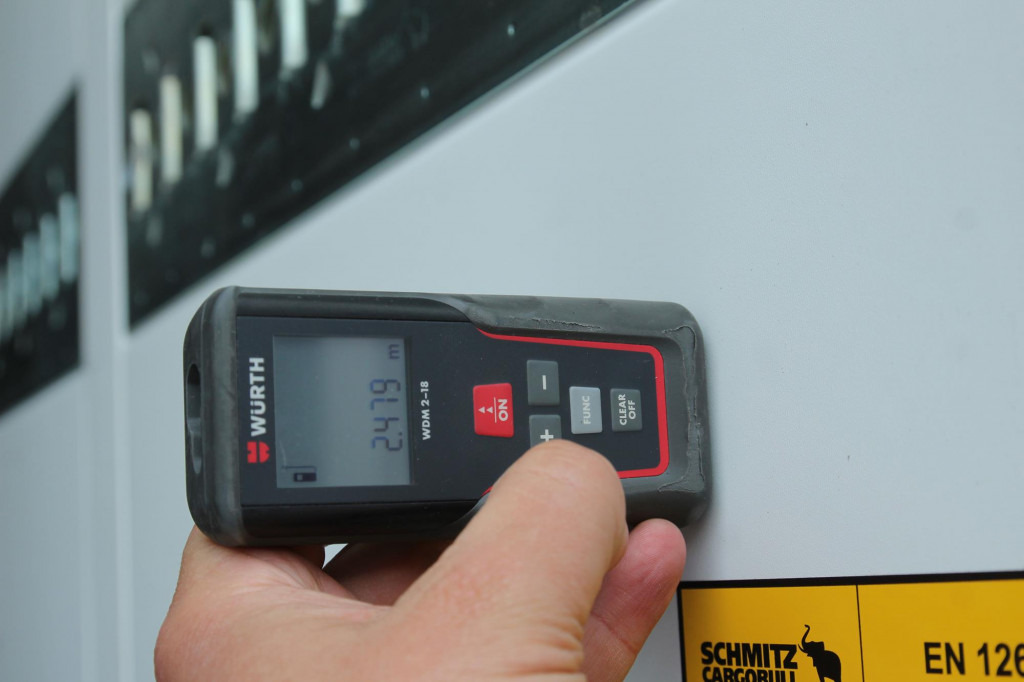 SCHMITZ Koffer DS Liftachse 4x Pal.-Kasten NEU ! - Закритий кузов напівпричіп: фото 3 SCHMITZ Koffer DS Liftachse 4x Pal.-Kasten NEU ! - Закритий кузов напівпричіп: фото 3