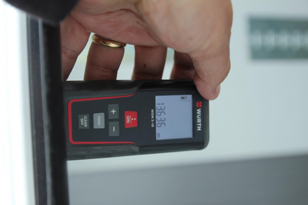 SCHMITZ Koffer DS Liftachse 4x Pal.-Kasten NEU ! - Закритий кузов напівпричіп: фото 4 SCHMITZ Koffer DS Liftachse 4x Pal.-Kasten NEU ! - Закритий кузов напівпричіп: фото 4