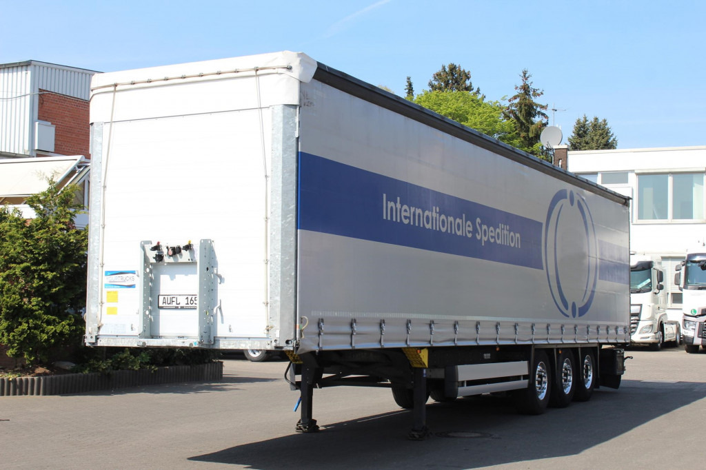 SCHMITZ Standard 2,8h Edscha 2xLift Coil Alufelgen - Тентований напівпричіп: фото 1 SCHMITZ Standard 2,8h Edscha 2xLift Coil Alufelgen - Тентований напівпричіп: фото 1