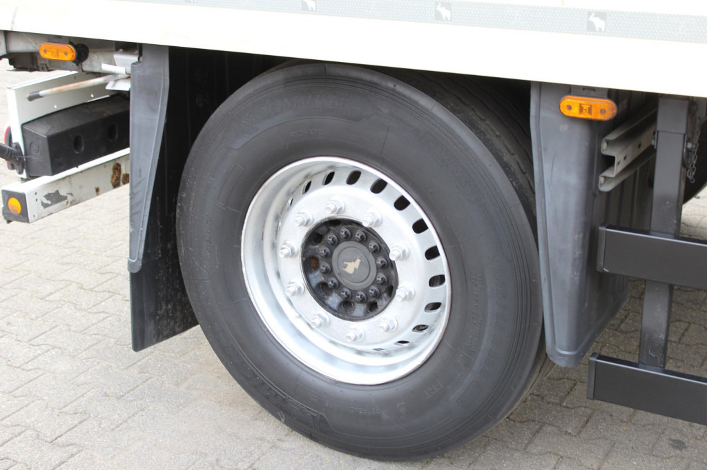 SCHMITZ TK SLX 100 Strom Aluboden FRC - Рефрижератор причіп: фото 5 SCHMITZ TK SLX 100 Strom Aluboden FRC - Рефрижератор причіп: фото 5