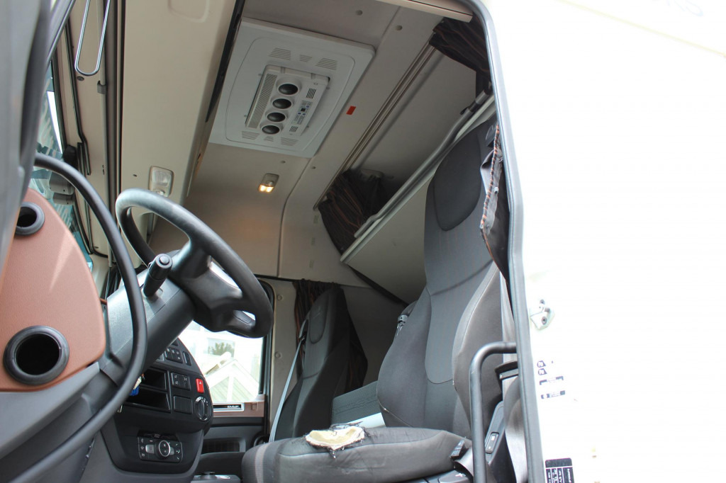 Тягач Daf XF 480 SC Retarder ACC LDWS Standklima Kühlbox: фото 15 Тягач Daf XF 480 SC Retarder ACC LDWS Standklima Kühlbox: фото 15