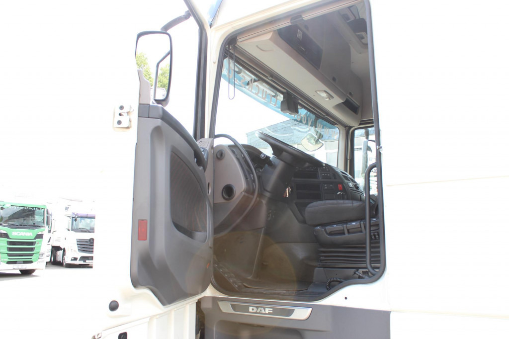 Daf XF 530 Space Cab Retarder ACC LDWS - Тягач: фото 2 Daf XF 530 Space Cab Retarder ACC LDWS - Тягач: фото 2