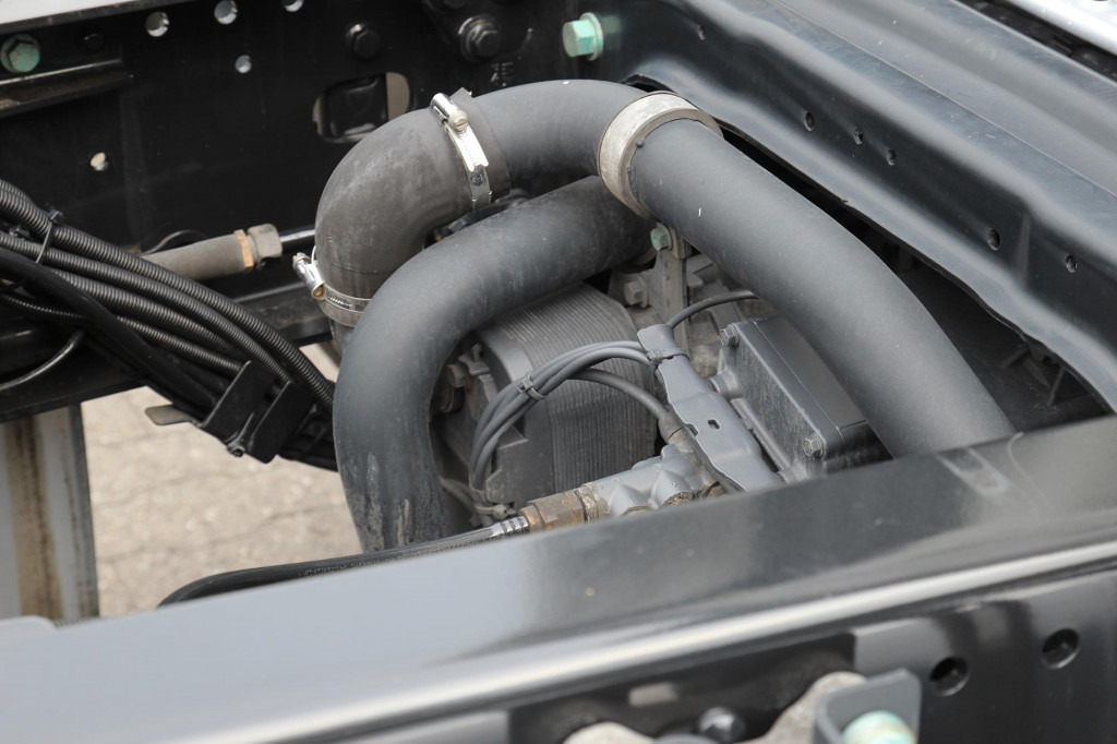 Тягач MAN TGX 18.500 XXL Standklima Navi Xenon Retarder: фото 12 Тягач MAN TGX 18.500 XXL Standklima Navi Xenon Retarder: фото 12