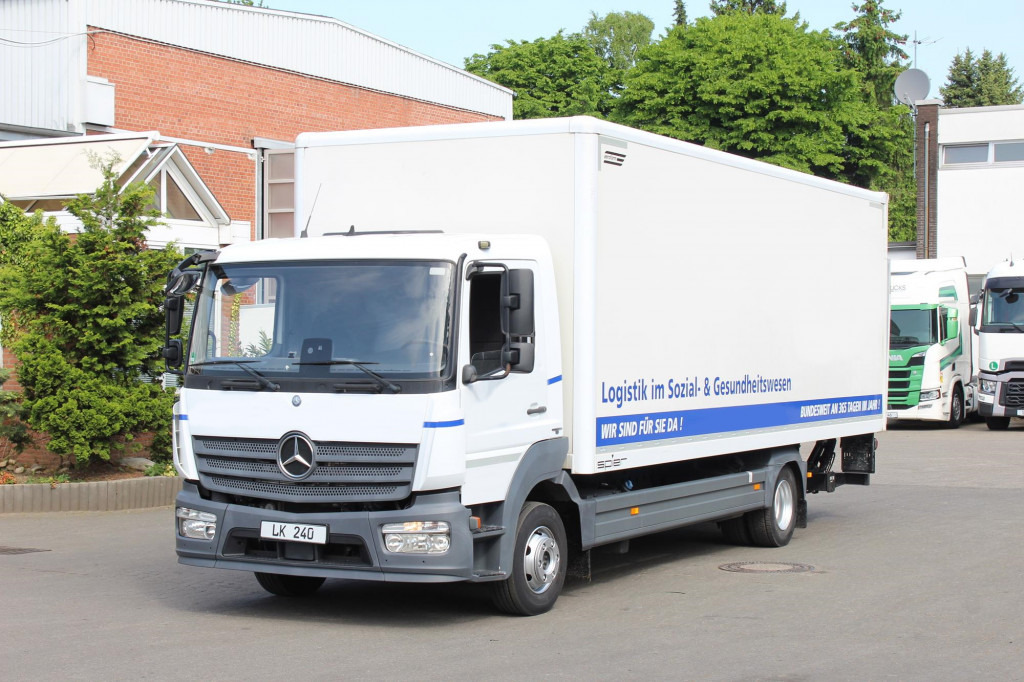 Mercedes-Benz Atego 1221 E6 Koffer Klima LDW Schalter LBW - Вантажівка: фото 1 Mercedes-Benz Atego 1221 E6 Koffer Klima LDW Schalter LBW - Вантажівка: фото 1