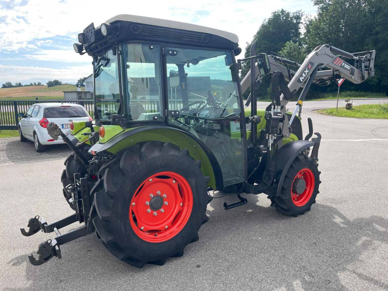 CLAAS Nexos 210 mit Frontlader und FZW, 236Bh, NEUWERTIG! - Трактор: фото 5 CLAAS Nexos 210 mit Frontlader und FZW, 236Bh, NEUWERTIG! - Трактор: фото 5
