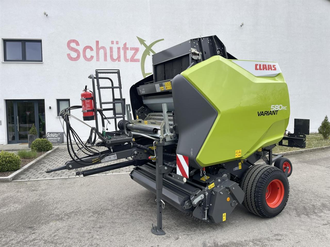 CLAAS neuwertige Rundballenpresse Variant 580 RC Pro, ca. 1003 Ballen, Bj. 2023 - Прес-підбирач рулонний: фото 1 CLAAS neuwertige Rundballenpresse Variant 580 RC Pro, ca. 1003 Ballen, Bj. 2023 - Прес-підбирач рулонний: фото 1