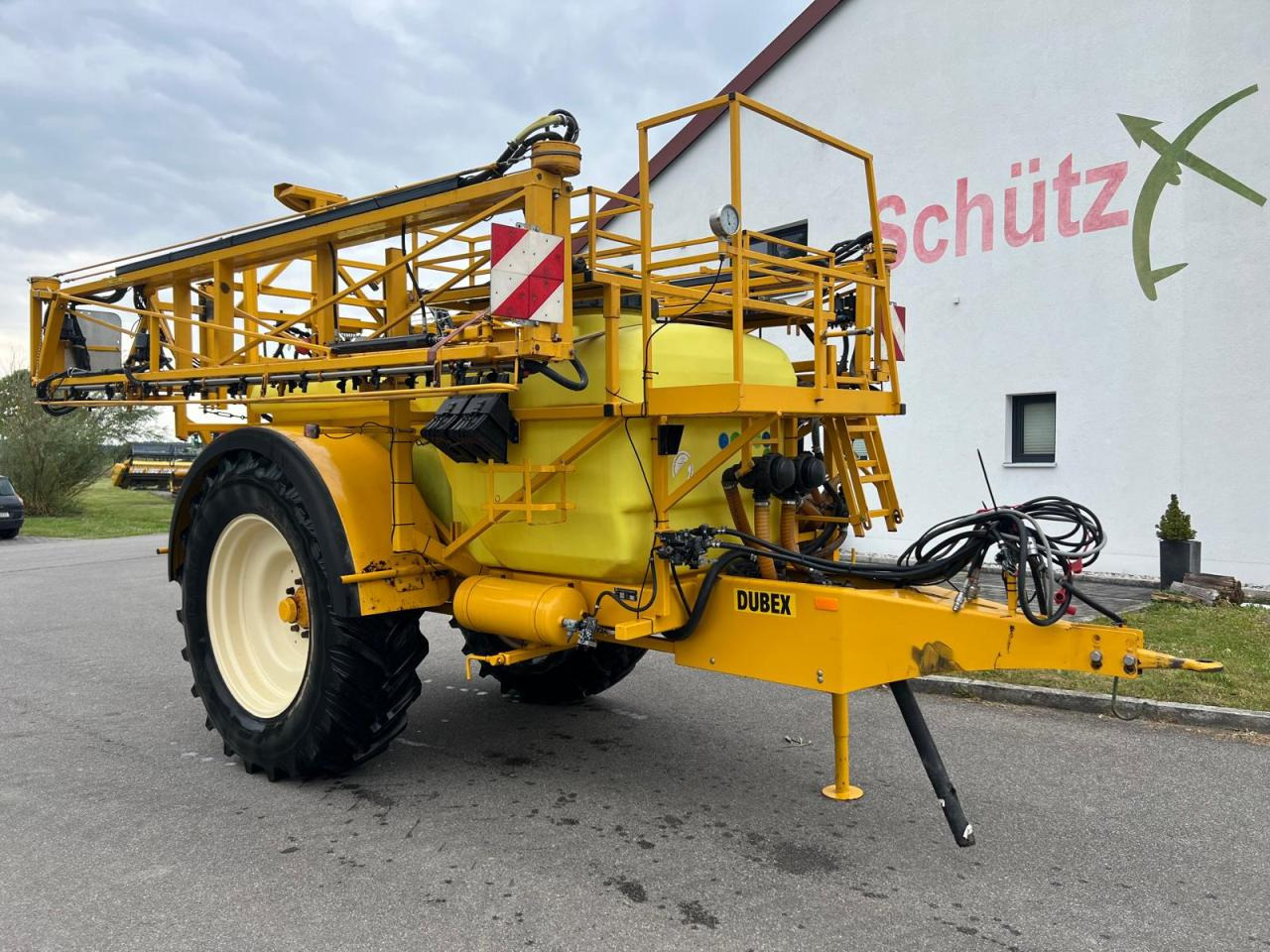 Dubex Vector 27m 3200 Liter Spritze, Baujahr 2002 - Обприскувач причіпний: фото 2 Dubex Vector 27m 3200 Liter Spritze, Baujahr 2002 - Обприскувач причіпний: фото 2