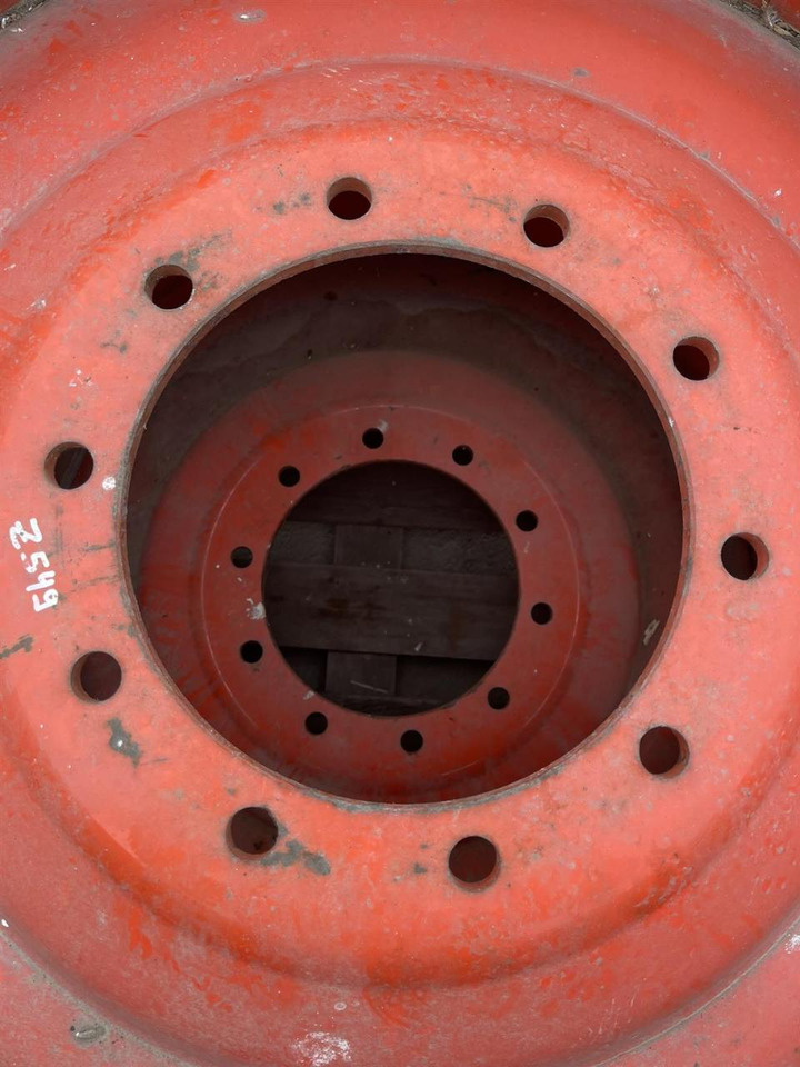 Fendt 16X38 / 10 Loch Felge - Колісний диск: фото 2 Fendt 16X38 / 10 Loch Felge - Колісний диск: фото 2