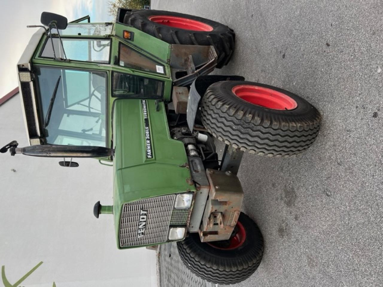 Fendt Farmer 306 LS, ca. 9516 Bh, Baujahr 1982 - Трактор: фото 2 Fendt Farmer 306 LS, ca. 9516 Bh, Baujahr 1982 - Трактор: фото 2