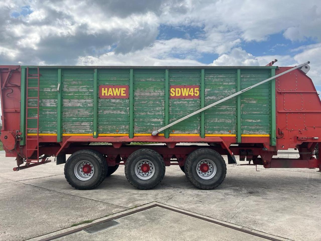 HAWE Tridem SDW 45T, Silagewagen, Baujahr 2011 - Сільськогосподарський причіп самоскид: фото 2 HAWE Tridem SDW 45T, Silagewagen, Baujahr 2011 - Сільськогосподарський причіп самоскид: фото 2