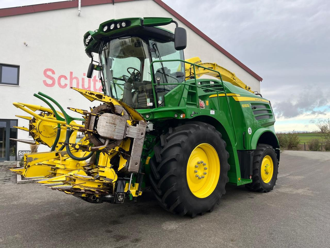 John Deere 8300i JD, 910Bh, Havestlap, Pickup, Kemper - Кормозбиральний комбайн: фото 1 John Deere 8300i JD, 910Bh, Havestlap, Pickup, Kemper - Кормозбиральний комбайн: фото 1