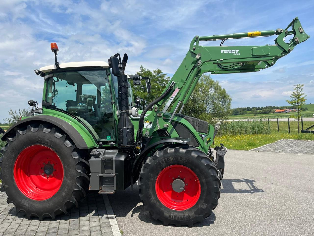 Fendt Frontlader Cargo 4X80 mit Konsole Vario 500 700 - Навісне обладнання: фото 1 Fendt Frontlader Cargo 4X80 mit Konsole Vario 500 700 - Навісне обладнання: фото 1