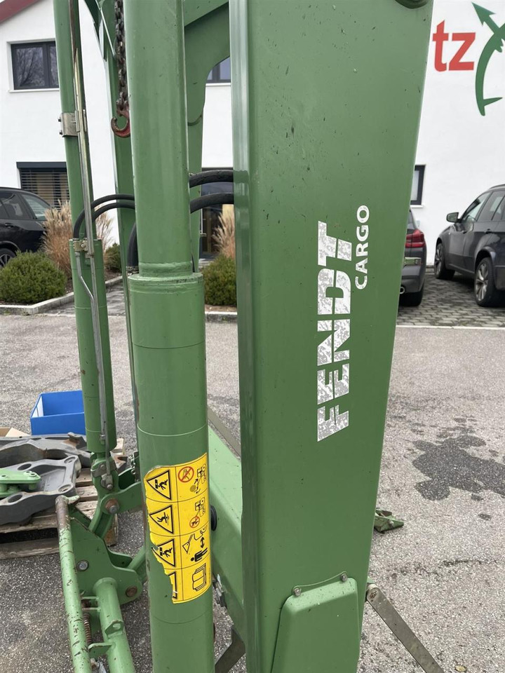 Fendt Frontlader Cargo 5X85 Konsole Multikuppler - Навісне обладнання: фото 3 Fendt Frontlader Cargo 5X85 Konsole Multikuppler - Навісне обладнання: фото 3