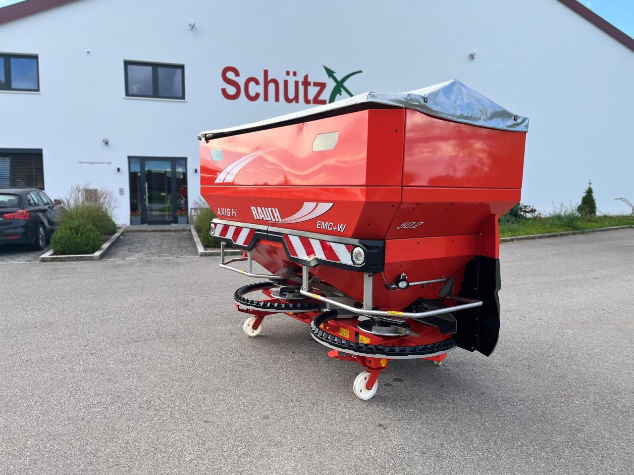 Rauch Axis-H 50.2 EMC+W-Speedservo AXMAT Duo V-Spread - Розкидач добрив: фото 5 Rauch Axis-H 50.2 EMC+W-Speedservo AXMAT Duo V-Spread - Розкидач добрив: фото 5