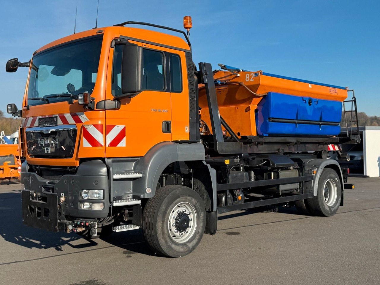 MAN TGS 18.360 4x4 Winterdienst Meiller Abroller - Гаковий мультиліфт вантажівка: фото 1 MAN TGS 18.360 4x4 Winterdienst Meiller Abroller - Гаковий мультиліфт вантажівка: фото 1