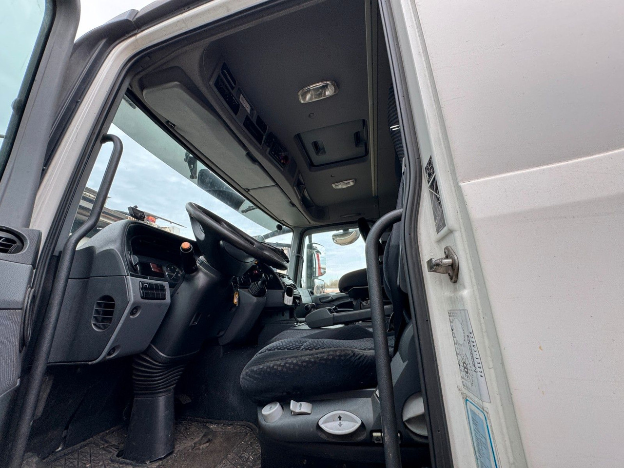 Mercedes-Benz Actros 2532 6x2 MP3 Faun Power Press 524 Mercedes-Benz Actros 2532 6x2 MP3 Faun Power Press 524 - Сміттєвози: фото 4 Mercedes-Benz Actros 2532 6x2 MP3 Faun Power Press 524 Mercedes-Benz Actros 2532 6x2 MP3 Faun Power Press 524 - Сміттєвози: фото 4
