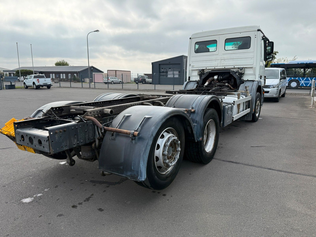 Mercedes-Benz Actros 2532 MP 3 Fahrgestell - Вантажівка шасі: фото 5 Mercedes-Benz Actros 2532 MP 3 Fahrgestell - Вантажівка шасі: фото 5