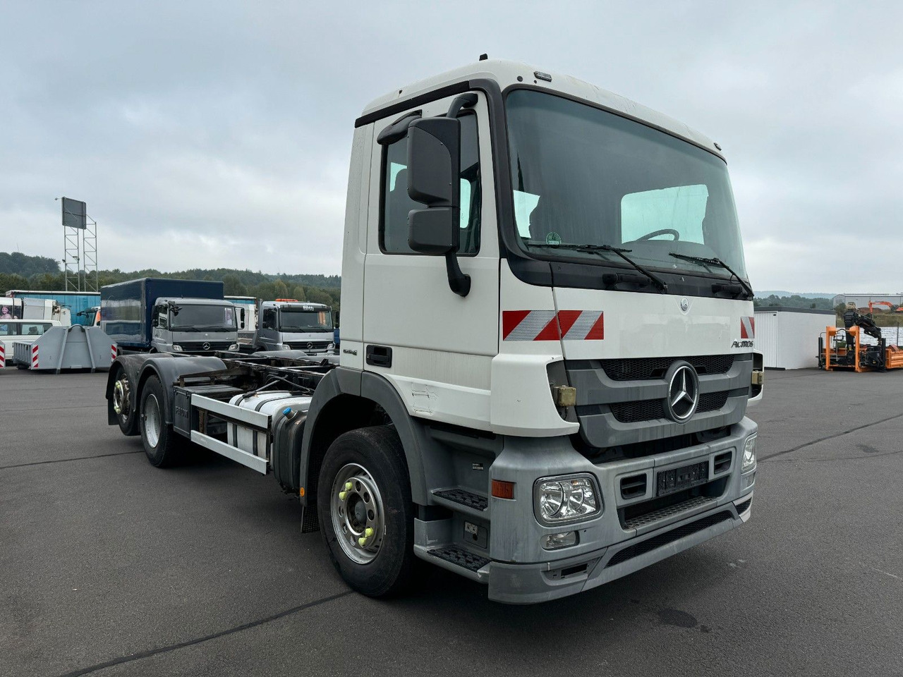 Mercedes-Benz Actros 2532 MP3 6x2 Fahrgestell Mercedes-Benz Actros 2532 MP3 6x2 Fahrgestell в лізинг Mercedes-Benz Actros 2532 MP3 6x2 Fahrgestell Mercedes-Benz Actros 2532 MP3 6x2 Fahrgestell: фото 10