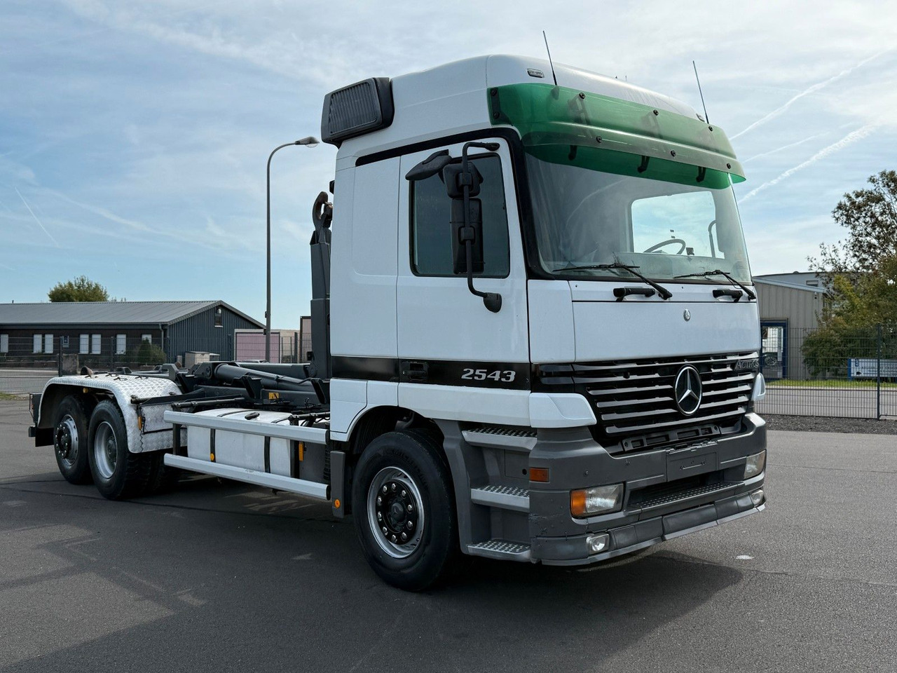 Mercedes-Benz Actros 2543 6x2 Klima + Kupplung - Гаковий мультиліфт вантажівка: фото 4 Mercedes-Benz Actros 2543 6x2 Klima + Kupplung - Гаковий мультиліфт вантажівка: фото 4