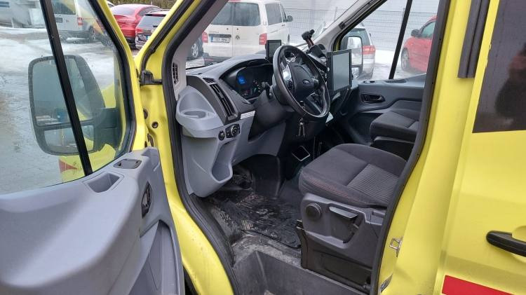 Карета швидкої допомоги FORD TRANSIT 2,0TDI AMBULANCE KLIMA 1.2018 EURO 6, 3 UNITS: фото 19