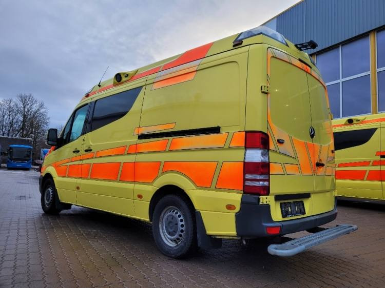 MERCEDES – BENZ SPRINTER 2.2D AMBULANCE (PROFILE) KLIMA 11.2014 EURO 5 - Карета швидкої допомоги: фото 3 MERCEDES – BENZ SPRINTER 2.2D AMBULANCE (PROFILE) KLIMA 11.2014 EURO 5 - Карета швидкої допомоги: фото 3