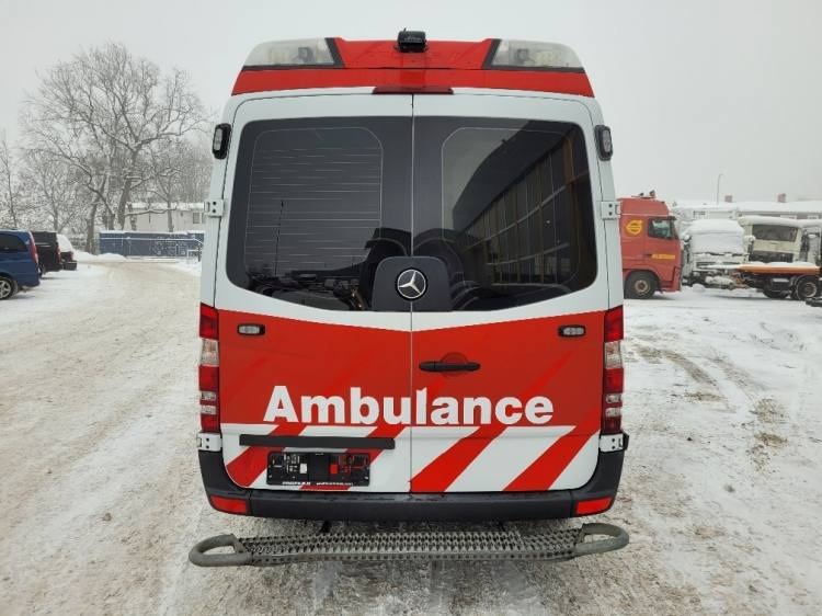 MERCEDES – BENZ SPRINTER 3.0D AMBULANCE (PROFILE) KLIMA 7.2015 EURO 6 - Карета швидкої допомоги: фото 5 MERCEDES – BENZ SPRINTER 3.0D AMBULANCE (PROFILE) KLIMA 7.2015 EURO 6 - Карета швидкої допомоги: фото 5