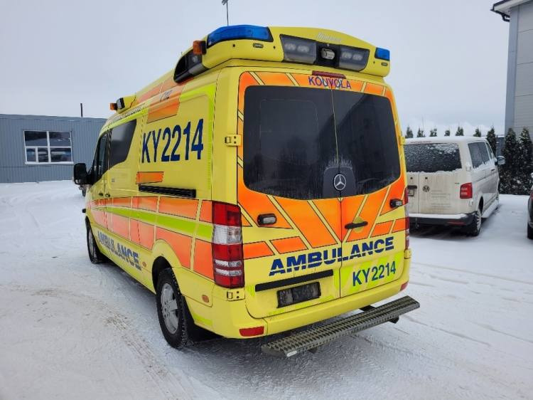 MERCEDES – BENZ SPRINTER AMBULANCE (TAMLANS) KLIMA, 11.2016, EURO 6 - Карета швидкої допомоги: фото 5 MERCEDES – BENZ SPRINTER AMBULANCE (TAMLANS) KLIMA, 11.2016, EURO 6 - Карета швидкої допомоги: фото 5