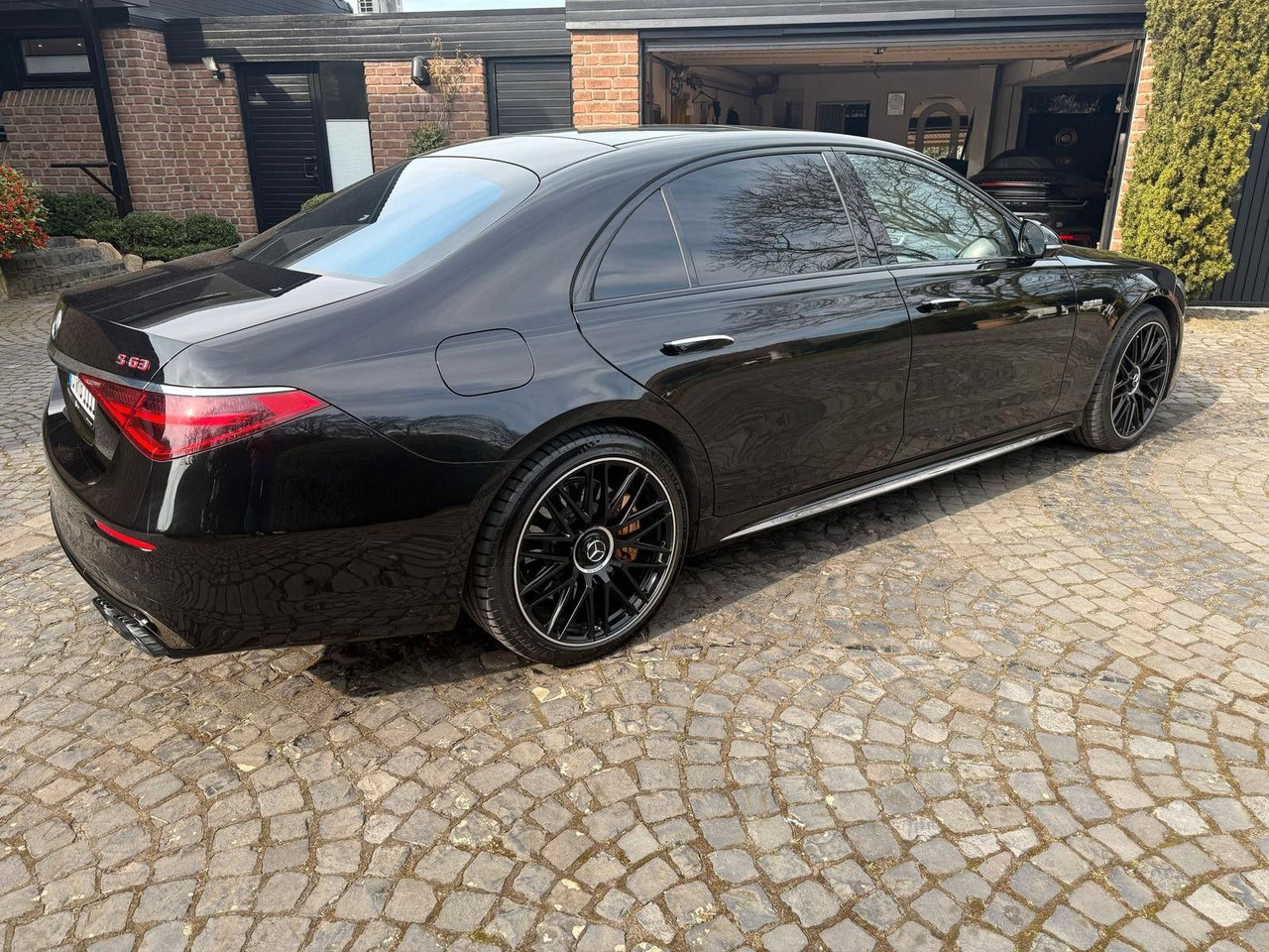 Mercedes-Benz S 63 AMG S -Klasse Lim. S 63 AMG e 4Matic+ L - Седан: фото 4 Mercedes-Benz S 63 AMG S -Klasse Lim. S 63 AMG e 4Matic+ L - Седан: фото 4