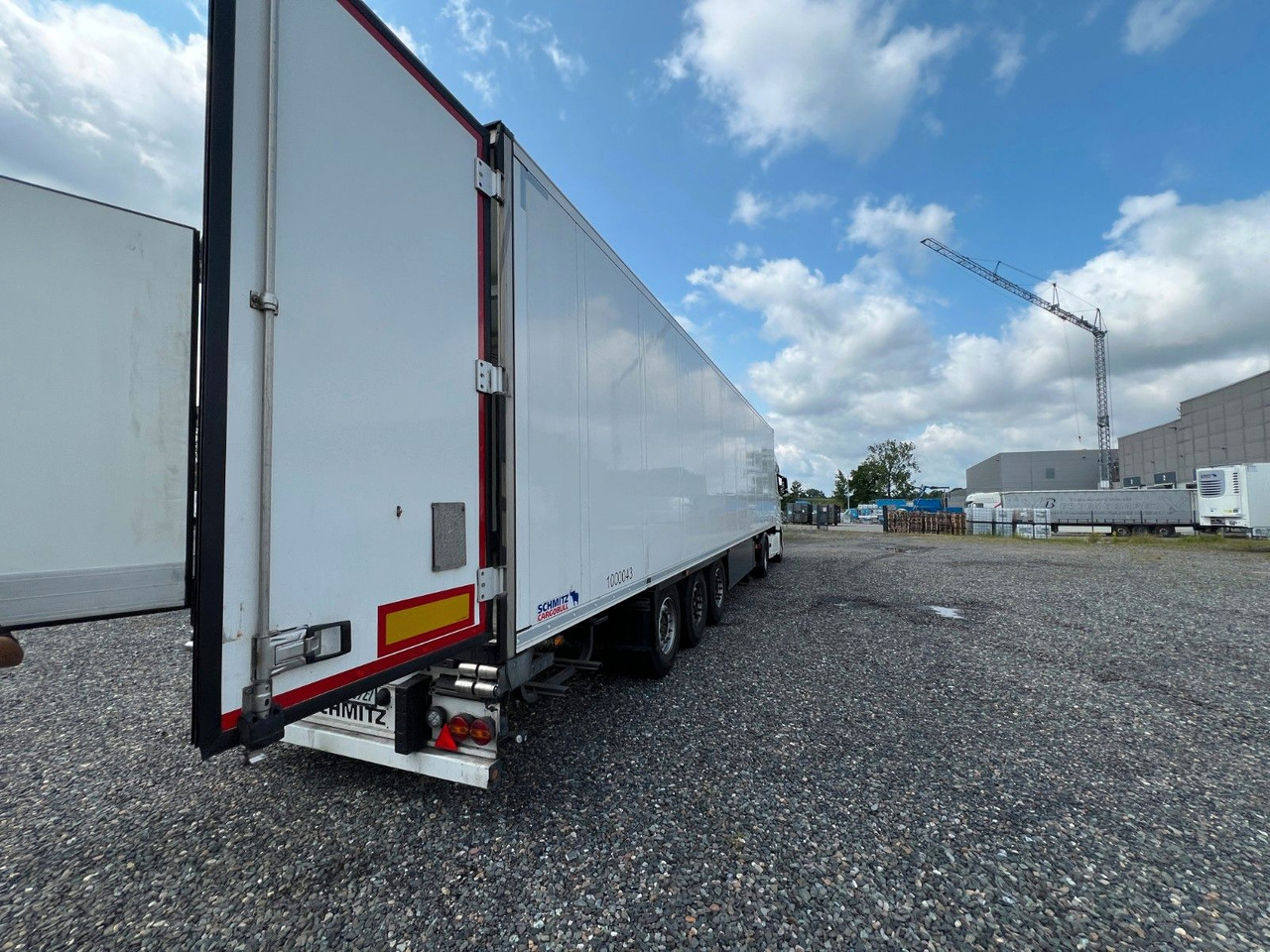 Schmitz Cargobull SKO 24/L - 13.4 FP 45 Cool V7, Schmitz S.CU V2.0 - Рефрижератор напівпричіп: фото 3 Schmitz Cargobull SKO 24/L - 13.4 FP 45 Cool V7, Schmitz S.CU V2.0 - Рефрижератор напівпричіп: фото 3