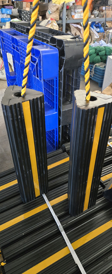 AirBusiness GSE aircraft shocks - Аеродромне обладнання: фото 2 AirBusiness GSE aircraft shocks - Аеродромне обладнання: фото 2