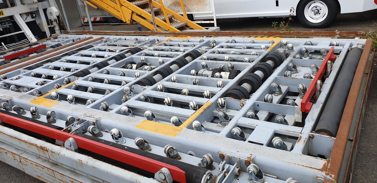 Lower Deck Loader 7 tons Air Marrel LAM7000 - Навантажувач контейнерів і палет: фото 2 Lower Deck Loader 7 tons Air Marrel LAM7000 - Навантажувач контейнерів і палет: фото 2