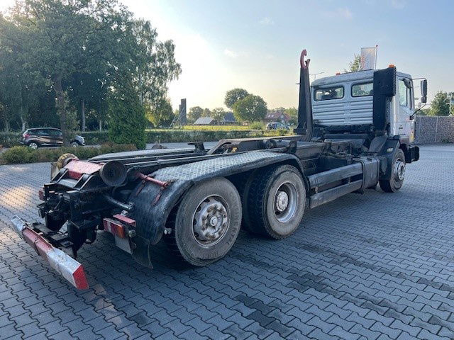 MAN 26.364 6x2 - Вантажівка шасі: фото 3 MAN 26.364 6x2 - Вантажівка шасі: фото 3