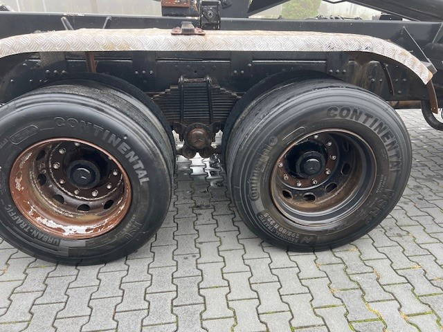 Mercedes-Benz 2124 2219 6x4 - Гаковий мультиліфт вантажівка: фото 5 Mercedes-Benz 2124 2219 6x4 - Гаковий мультиліфт вантажівка: фото 5
