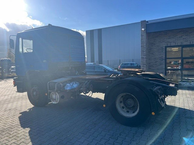 MAN 19.272 19.242 - Тягач: фото 3 MAN 19.272 19.242 - Тягач: фото 3