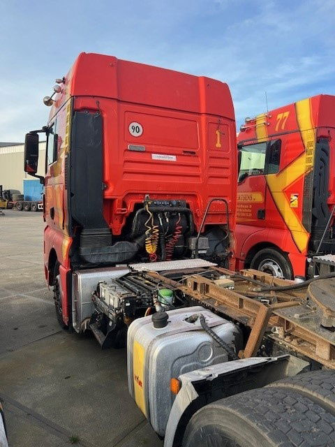 MAN TGX 18.440 .440 Euro5 - Тягач: фото 4 MAN TGX 18.440 .440 Euro5 - Тягач: фото 4