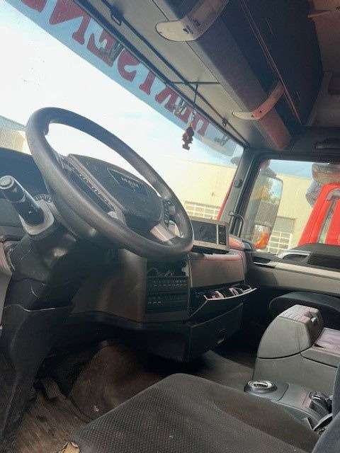 MAN TGX 18.440 .440 Euro5 - Тягач: фото 5 MAN TGX 18.440 .440 Euro5 - Тягач: фото 5