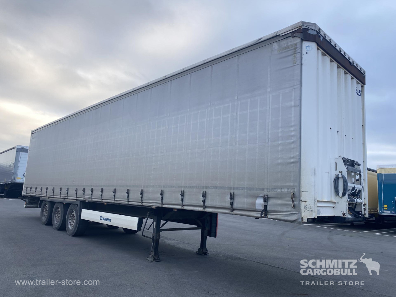 KRONE Curtainsider Standard - Тентований напівпричіп: фото 1 KRONE Curtainsider Standard - Тентований напівпричіп: фото 1