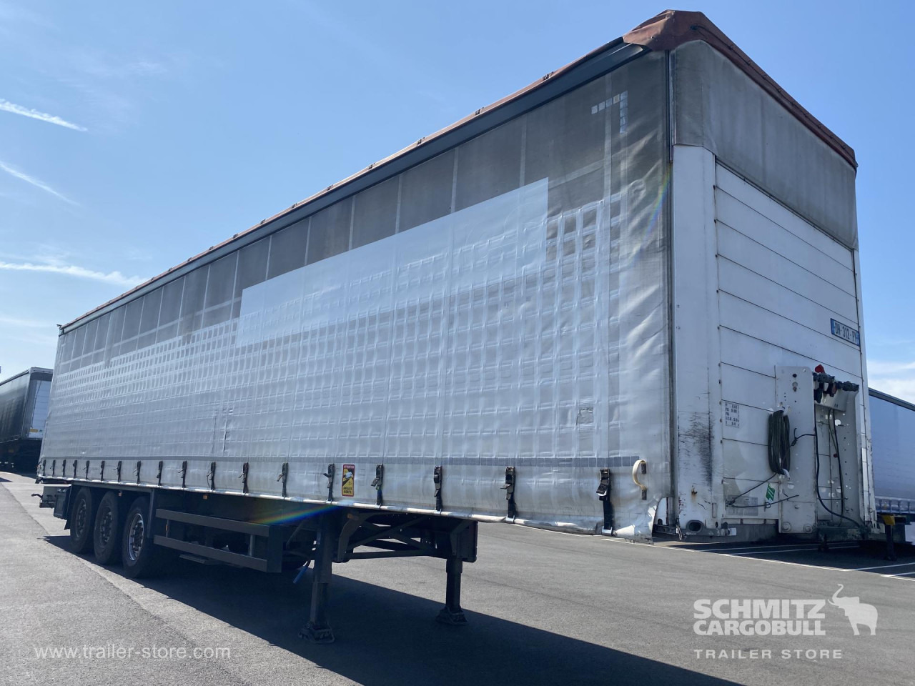 SCHMITZ Curtainsider Standard - Тентований напівпричіп: фото 1 SCHMITZ Curtainsider Standard - Тентований напівпричіп: фото 1