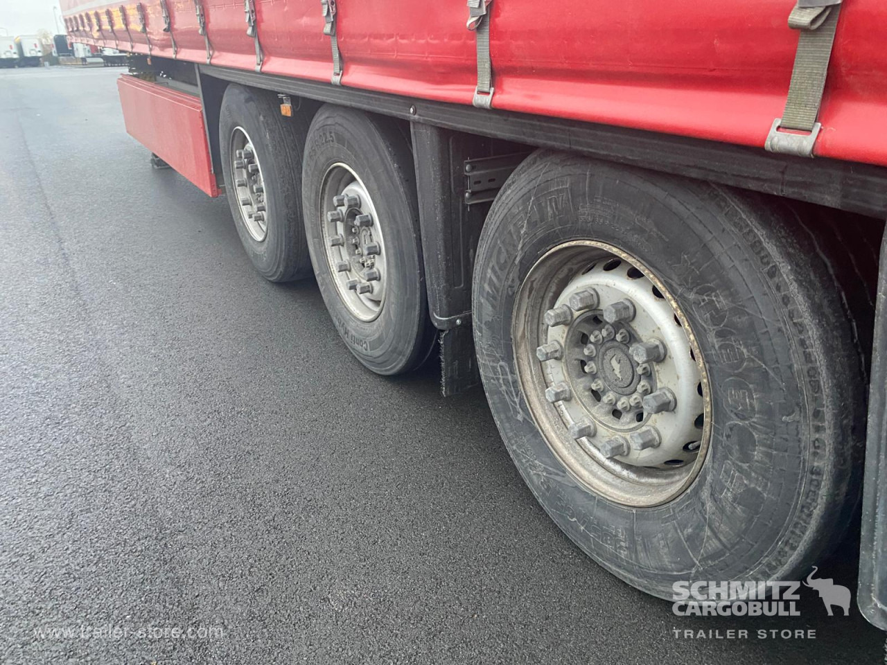 Тентований напівпричіп SCHMITZ Curtainsider Standard: фото 9