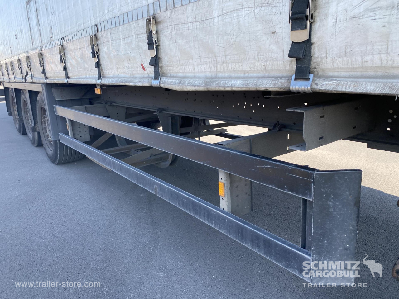 SCHMITZ Curtainsider Standard - Тентований напівпричіп: фото 4 SCHMITZ Curtainsider Standard - Тентований напівпричіп: фото 4