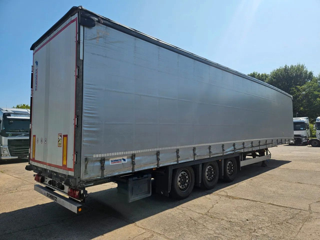 Schmitz Cargobull SCB S3T VARIOS 5 units! Lifting Axle A&C, XL Cod - Тентований напівпричіп: фото 3 Schmitz Cargobull SCB S3T VARIOS 5 units! Lifting Axle A&C, XL Cod - Тентований напівпричіп: фото 3