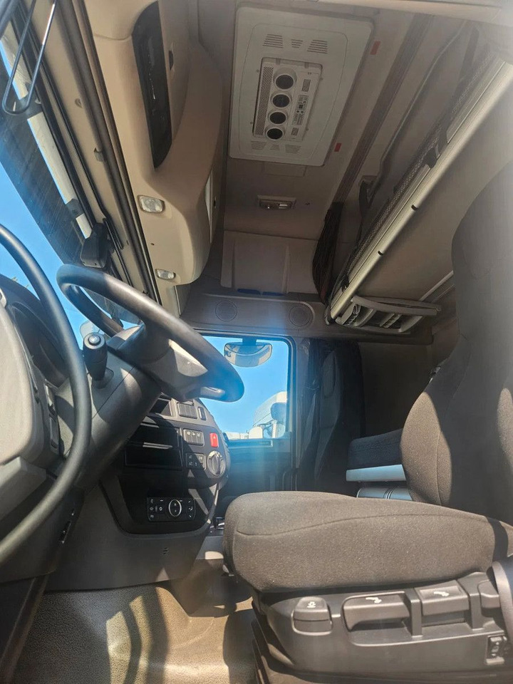 DAF XF 480 SSC-Standard-StandKlima-6 Units - Тягач: фото 5 DAF XF 480 SSC-Standard-StandKlima-6 Units - Тягач: фото 5