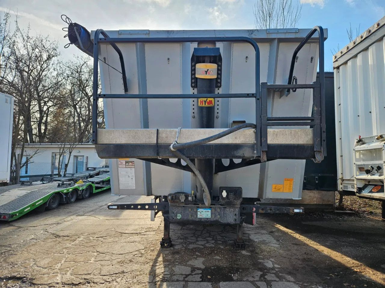 Wielton NW-3 38m3 Lifting Axle, Alloy w. - Самоскид напівпричіп: фото 2 Wielton NW-3 38m3 Lifting Axle, Alloy w. - Самоскид напівпричіп: фото 2