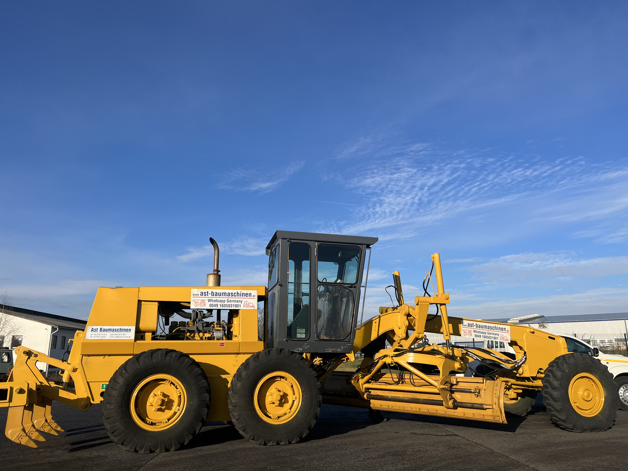 KOMATSU GD530A mit 5-Zahn-Heckaufreisser - Грейдер: фото 4 KOMATSU GD530A mit 5-Zahn-Heckaufreisser - Грейдер: фото 4